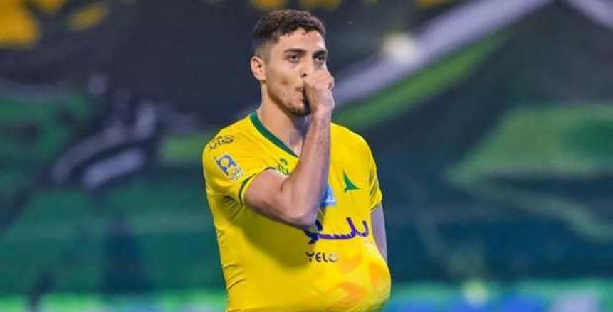 عاجل| بعد قرار الأهلي.. محمد شريف يبعثر أوراق الزمالك في صفقات الموسم الجديد