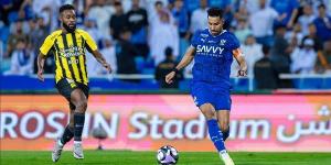 الهلال يحسم كلاسيكو الدوري السعودي بثلاثية في شباك اتحاد جدة