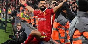 محمد صلاح ينافس على جائزة لاعب الشهر لتحقيق إنجاز تاريخي