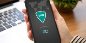 متجر Google Play ومتجر تطبيقات Apple يزيلان تطبيقات VPN متعددة في الهند