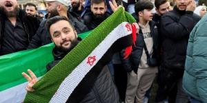 عاجل/ واشنطن توافق على انضمام مقاتلين اجانب الى الجيش السوري