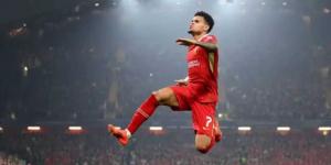 برشلونة يدخل سباق ناري لضم لويس دياز.. وكيل اللاعب يشعل المفاوضات