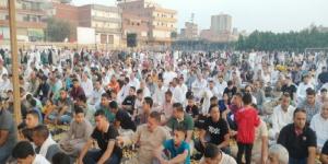 آلاف المواطنين يؤدون صلاة عيد الأضحى المبارك بالساحة الشعبية في الشرقية