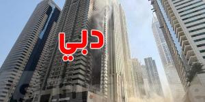 بالفيديو: حريق هائل في ناطحة سحاب بدبي يسكنها 4 آلاف شخص