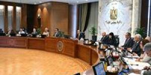 رئيس الوزراء يطمئن المواطنين: لدينا احتياطيات استراتيجية من السلع بما يكفي.. وهناك عدة سيناريوهات