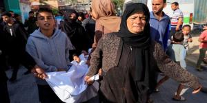 استشهاد وإصابة عشرات الفلسطينيين إثر قصف إسرائيلي على غزة