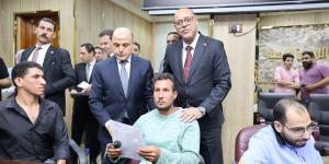 وزير العمل ومحافظ كفرالشيخ يسلّمان عقود عمل لذوي الهمم