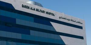 مناشدات بتحويل جسر مشاة مستشفى الملكة علياء إلى درج كهربائي تسهيلًا للمرضى وكبار السن