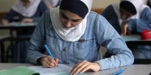 «الحق راجع».. رابط وخطوت تحميل نماذج امتحان الفيزياء للثانوية العامة 2025