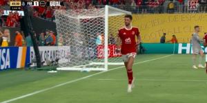 الأهلي ضد بورتو .. شاهد وسام أبو على يعيد التقدم للأهلى 2 / 1