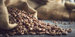 تراجع عالمي في أسعار القهوة مع تسارع حصاد البرازيل