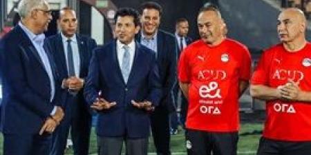 في حضور وزير الرياضة.. منتخب مصر يواصل تدريباته استعدادا لمواجهة موريتانيا الجمعة