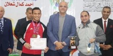 محافظ القليوبية ومدير الشباب والرياضة يكرما منتخب القليوبية لكرة القدم وسط حشد جماهيري بستاد سيتى كلوب بنها