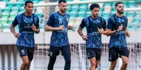 جروس يدرس حلول تعويض غيابات الزمالك أمام طلائع الجيش