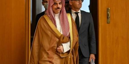 وزير الخارجية يصل دمشق لبحث دعم الاقتصاد السوري وتعزيز الاستثمارات