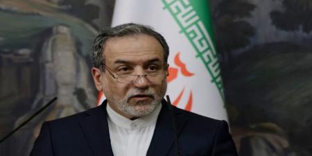 وزير الخارجية الإيراني: إيران تعتبر السلاح النووي "غير مقبول"