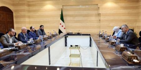 اجتماع موسع لبحث آليات تطوير العمل الحكومي في قطاع النقل