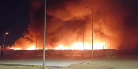 مصر.. حريق ضخم في سوق الخير بمدينة الشروق
