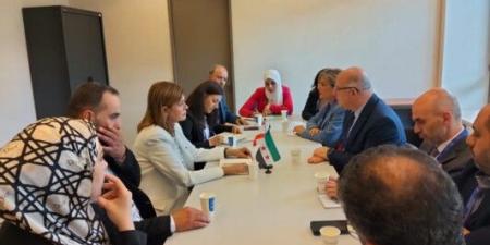 حيدر التقى عدد من نظرائه العرب على هامش مؤتمر العمل الدولي بجنيف ووزيرة العمل السورية أكدت السعي لإعادة النازحين