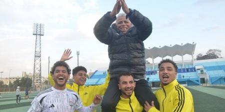المنيا يجدد الثقه في جهاز شديد قناوي