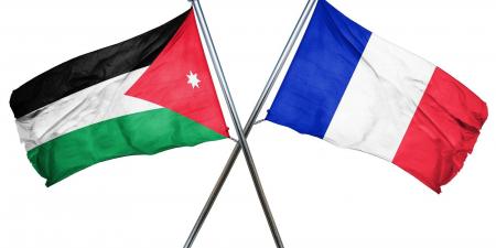 الأردن وفرنسا يبحثان آليات تعزيز التعاون العسكري