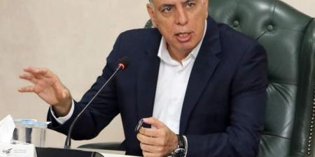 وزير الداخلية يهنئ الملك وولي العهد بتأهل النشامى إلى مونديال 2026