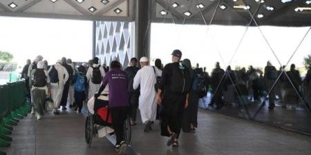 رحلات منتظمة تنقل الحجاج للمدينة المنورة عبر قطار الحرمين السريع