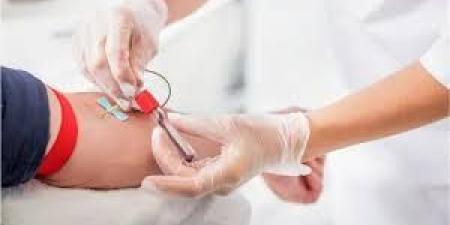 سباق مع الزمن..تحليل دم يكشف السرطان قبل سنوات من تشخيصه