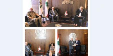 منسى بحث مع وزيرة التربية ورئيس الأركان في الجيش توفير أجواء آمنة ومنظمة للامتحانات الرسمية