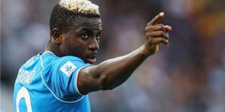 ليفربول يعرض علي نابولي ثنائي الفريق مقابل فيكتور أوسيمين
