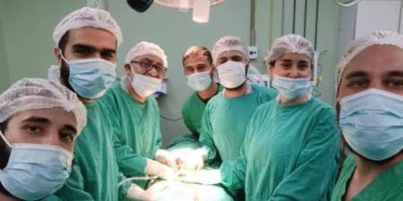 عملية جراحية نوعية لاستئصال ورم غدي في المشفى الجامعي بحمص