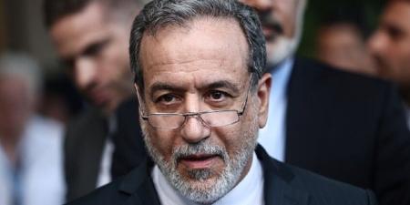 وزير الخارجية الإيراني يصل موسكو للقاء الرئيس الروسي