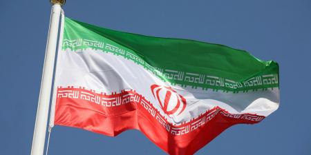 طهران تلوّح بالانسحاب من معاهدة حظر الانتشار النووي ردًا على العدوان الأميركي