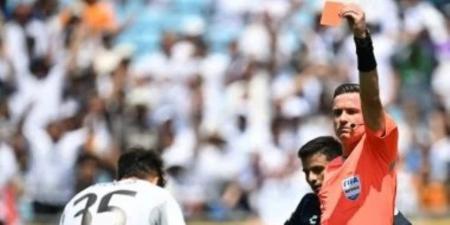 الريال ضد باتشوكا.. طرد أسينسيو مدافع ريال مدريد في أول 7 دقائق