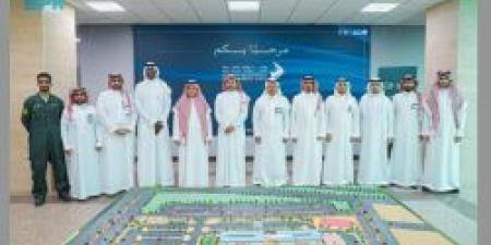 المدير العام لصندوق تنمية الموارد البشرية يزور أكاديمية الحفر العربية السعودية
