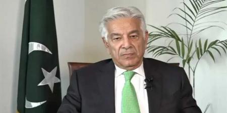 وزير الدفاع الباكستاني: الضربات الأمريكية على إيران ”غير مبررة” وتصعيد خطير يدفع المنطقة نحو حرب لا تنتهي