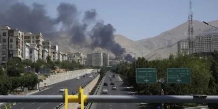 استهداف مباشر لمقرات الحرس الثوري في طهران وواشنطن تؤكد: المواقع النووية دُمّرت بالكامل