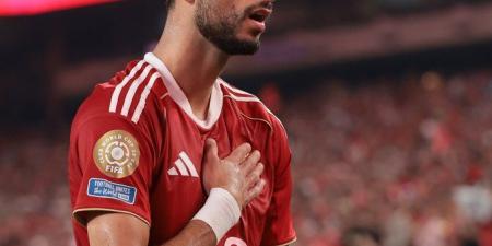 الأهلى يتقدم على بورتو بثنائية وسام أبو علي في الشوط الأول