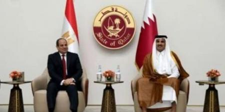 الرئيس السيسى وأمير قطر يبحثان التنسيق المكثف للتوصل إلى وقف إطلاق النار في قطاع غزة