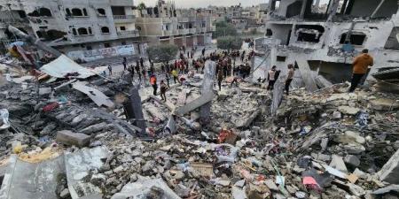 غزة.. 53 قتيلا فلسطينيا جراء الغارات الإسرائيلية 