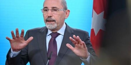 الصفدي: المنطقة لا تزال بعيدة عن التهدئة الشاملة والسلام العادل الذي تستحقه