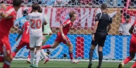 بكأس العالم للأندية.. بنفيكا يفاجئ بايرن ميونخ ويتقدم 1-0 فى الشوط الأول  (فيديو)