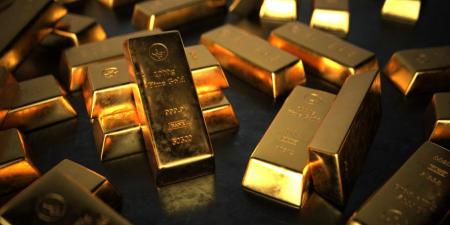 الذهب عند أدنى مستوى في أسبوعين بعد إعلان وقف إطلاق النار