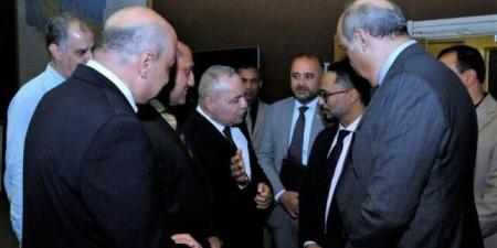 وزير الطيران يزور مركز القاهرة للملاحة الجوية
