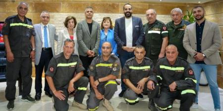 فرح: الشراكات بين القطاع العام والمجتمع المدني ركيزة أساسية لتأمين دعم لعمل الدفاع المدني
