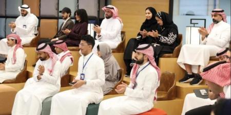 بحضور وزير الاتصالات.. الرياديون يناقشون تسريع وتيرة الابتكار عبر الذكاء الاصطناعي