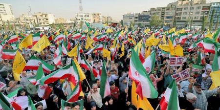 ايران تستعد لتنظيم جنازة رسمية لتشييع جثامين قادة الجيش الثوري
