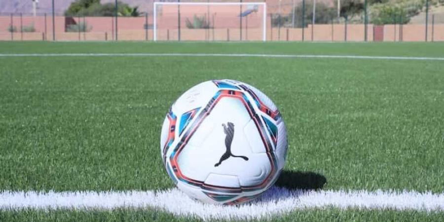 إفلاس ومنع وأزمة ملاعب .. اختلالات البطولة المغربية تتفاقم في الموسم الجديد