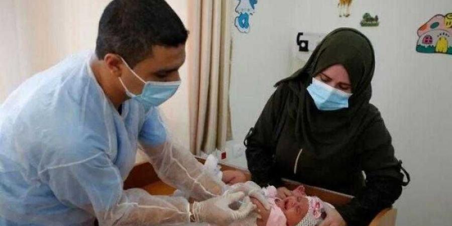 الصحة الفلسطينية: 160 ألف طفل تلقوا الجرعة الأولى من لقاح شلل الأطفال بغزة