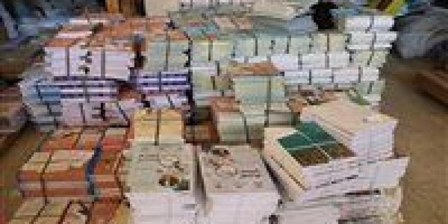 ضبط 1400 كتاب روائى وأدبى بدون تصريح